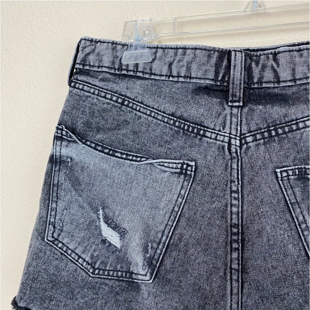 Wild Fable Highest Rise Cut Off Button Fly Jean Shorts Gray Size 14 - Picture 11 of 15